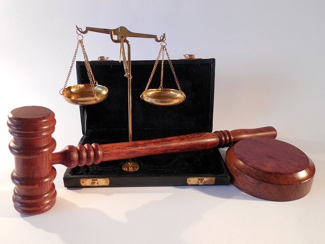 W czym zdoła nam pomóc radca prawny? W których rozprawach i w jakich sferach prawa wspomoże nam radca prawny?